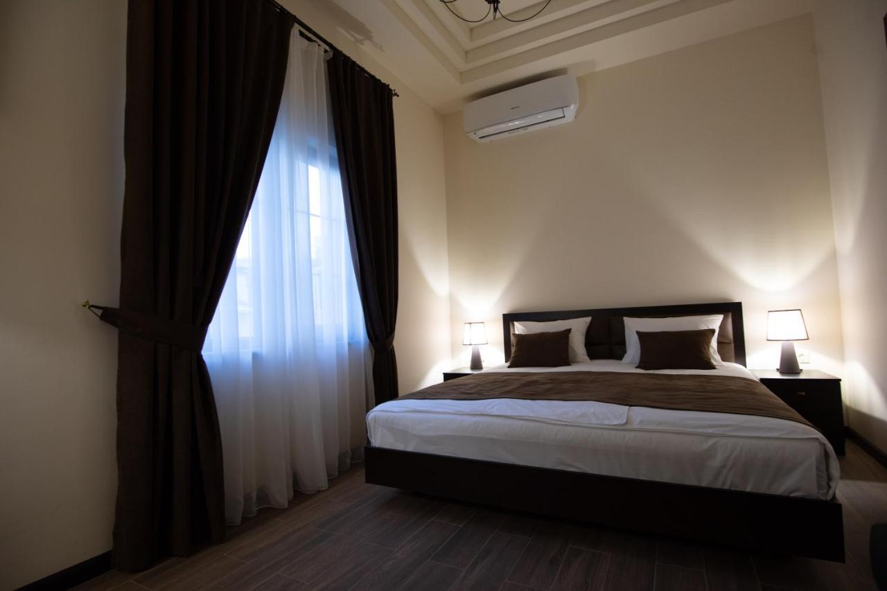 Boutique Living Hotel By Arta Γιερεβάν Εξωτερικό φωτογραφία