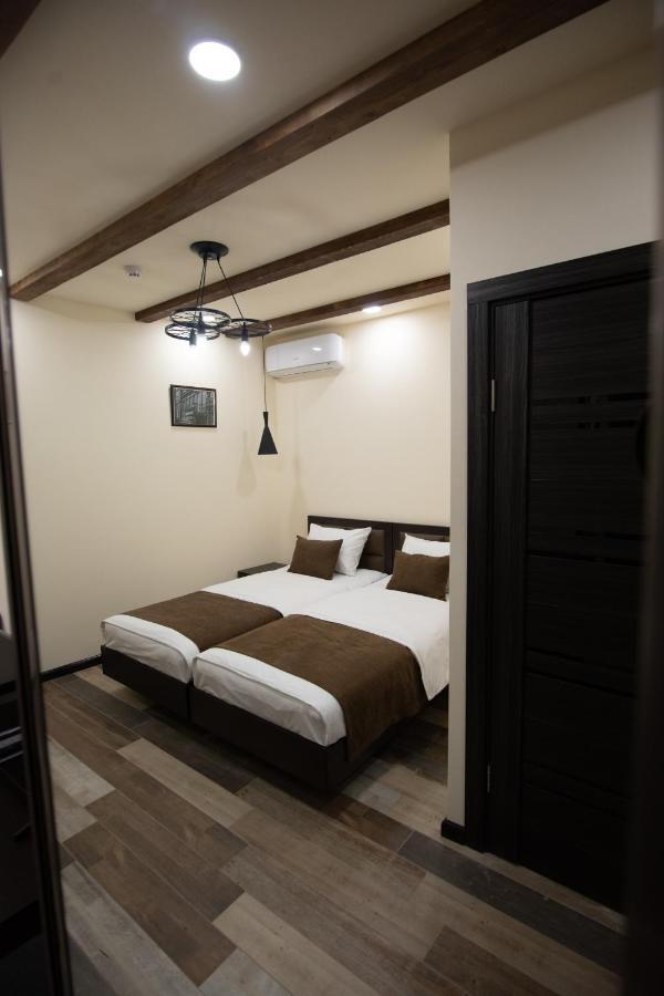 Boutique Living Hotel By Arta Γιερεβάν Εξωτερικό φωτογραφία